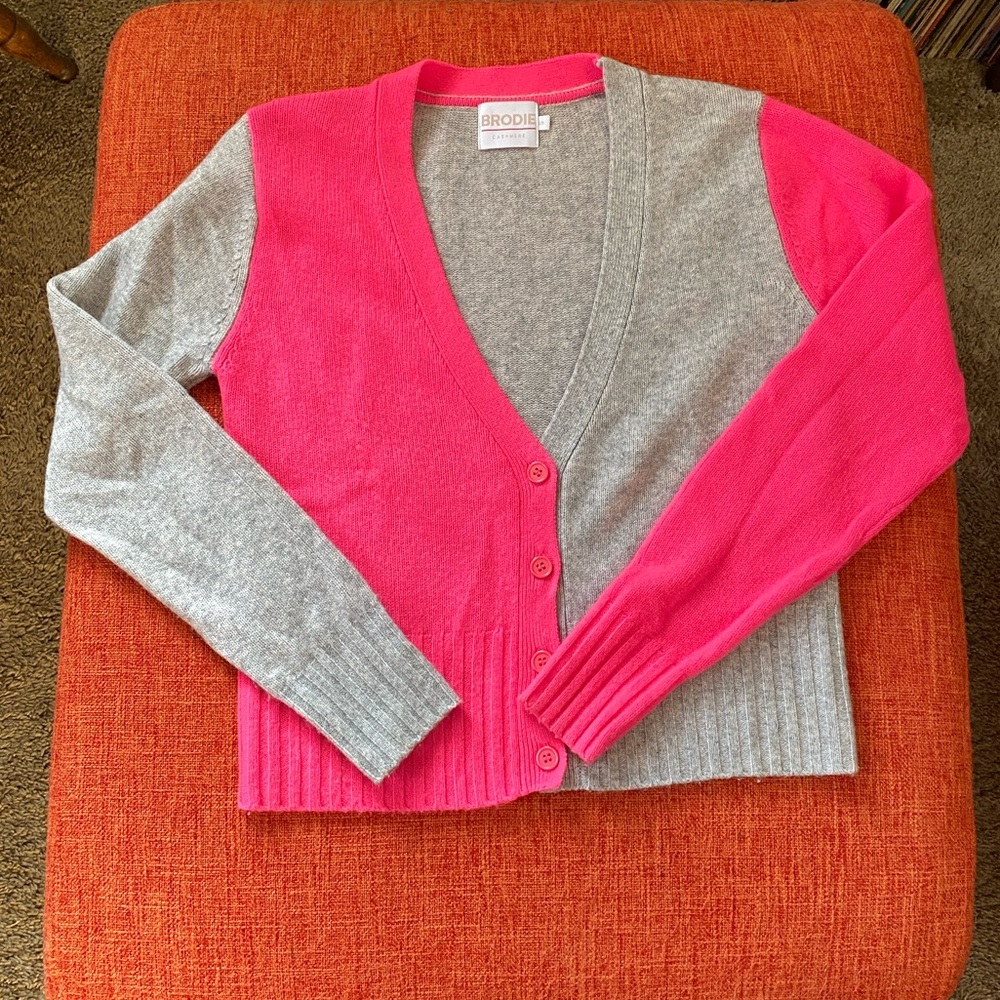 Brodie Cashmere Neon Hot Pink ColorBlock Cardigan Sweater - Picture 4 of 9